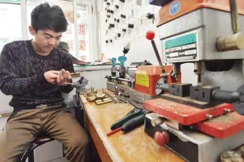 黔东南开锁店为啥“牛号”频现 听开锁师傅讲什么锁最防盗